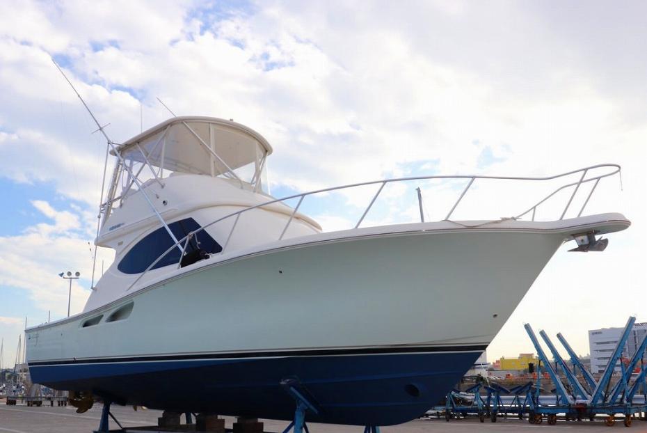 Array tiara 3900 convertible